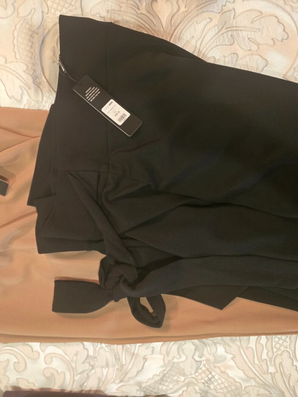 Fashion Nova Dress Pant Bundle (2)- Size 3X: Black with tie belt & Taupe